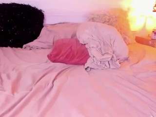 DEEPTHROAT SLUT nude in hot sex Live chat