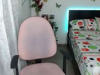 elinax nude in hot sex Live chat