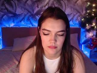 EmiliaWay nude in hot sex Live chat