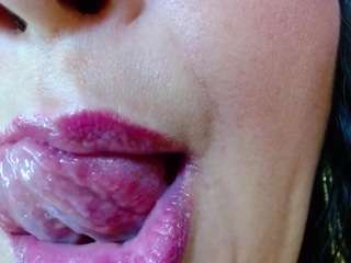 erika-lois nude in hot sex Live chat