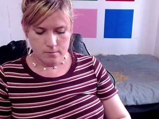 frida29 nude in hot sex Live chat