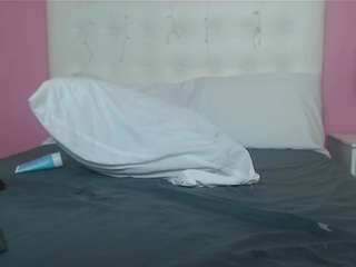 Hazel-xoxo nude in hot sex Live chat