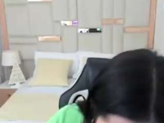 I S S A nude in hot sex Live chat