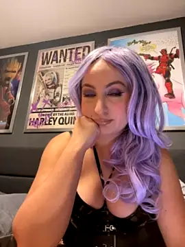 ItsCassie nude live chat in sexy room