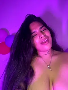 Kittykim nude live chat in sexy room