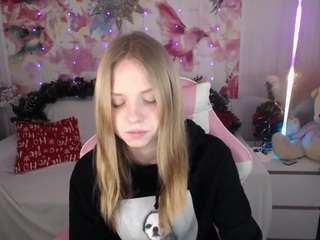 LauraCherrys nude in hot sex Live chat