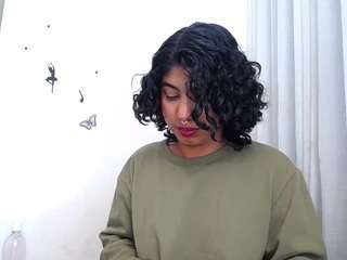 liliann-23 nude in hot sex Live chat