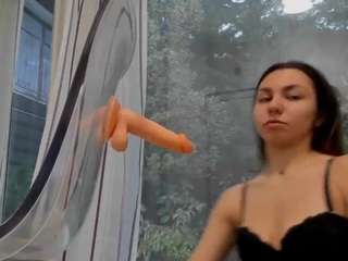 Lindsay-y nude in hot sex Live chat