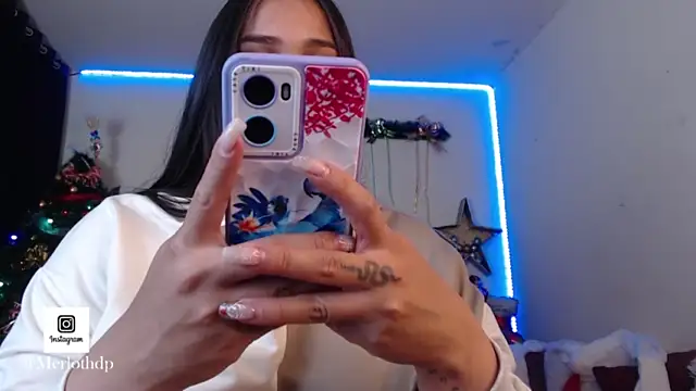 Merloth nude live chat in sexy room