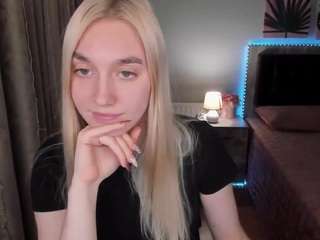 MilanaVayntrub nude in hot sex Live chat