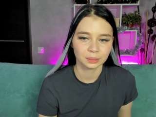 Miss-Polly nude in hot sex Live chat