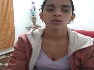 Reishelcute nude in hot sex Live chat