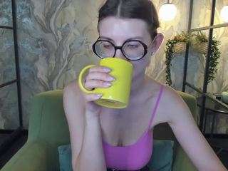 RubyTwinkle nude in hot sex Live chat