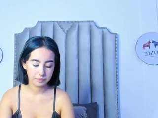 Sarah-Maxiine nude in hot sex Live chat