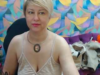 SaraSeymour nude in hot sex Live chat
