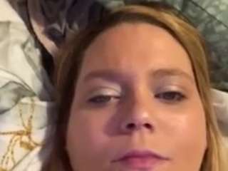 Savalynne nude in hot sex Live chat