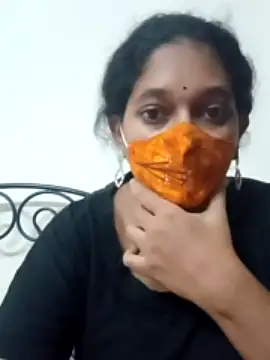 Sunitha-5 nude live chat in sexy room