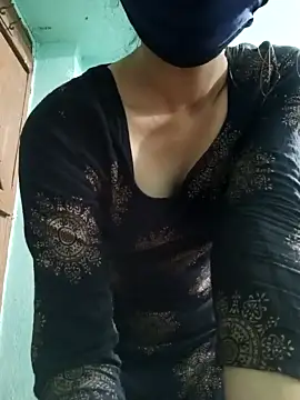 Vergingirl18 nude live chat in sexy room