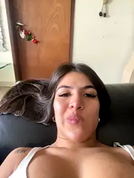 Abella1999 nude live chat in sexy room