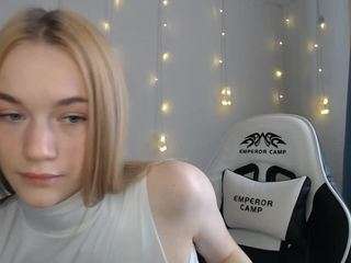 Alice-lady2020 nude in hot sex Live chat