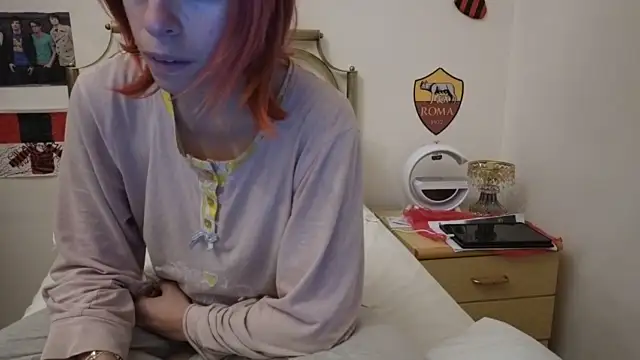 Annarella94 nude live chat in sexy room