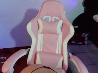 B A B Y nude in hot sex Live chat