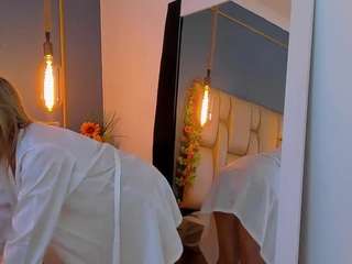 CandyDawson nude in hot sex Live chat