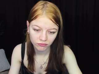 CarolineFreman nude in hot sex Live chat