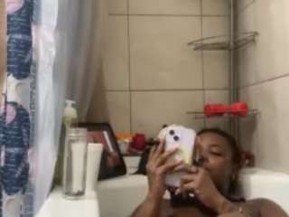 Inessalovely23 nude in hot sex Live chat