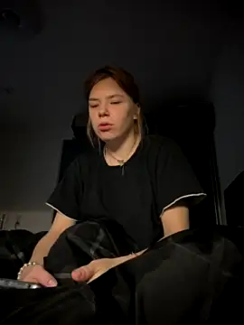 Juliaundadem nude live chat in sexy room