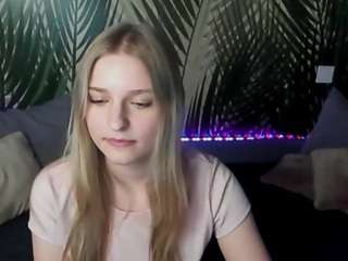 LolaDall nude in hot sex Live chat