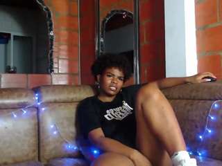 Makeyla-Foxx nude in hot sex Live chat