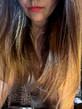 MINI_CHOPRA_ nude live chat in sexy room