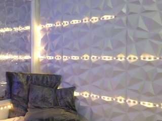 monnyque nude in hot sex Live chat