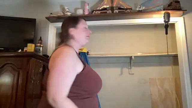 NaturalSoftTits nude live chat in sexy room