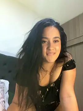 Nina_lovi nude live chat in sexy room
