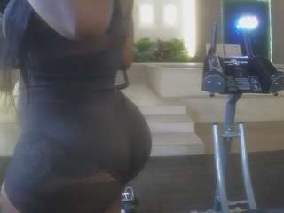 voyeurcam-casa-salsa-gym-bike nude in hot sex Live chat