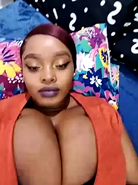BadAssJay nude live chat in sexy room