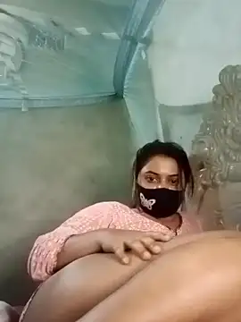 BBy_Queen_in nude live chat in sexy room