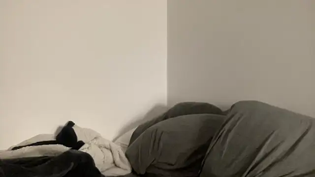 DizzySeas nude live chat in sexy room