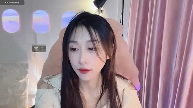 Fffaye nude live chat in sexy room