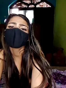 HOT_KAVYA8 nude live chat in sexy room