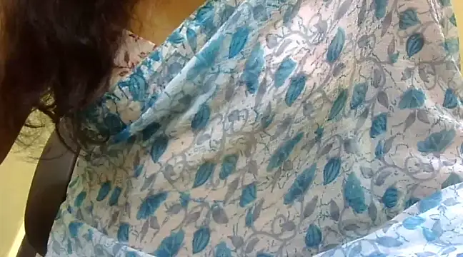 Jhanvi-Telugu nude live chat in sexy room