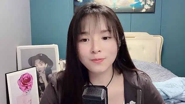 LazyCat624 nude live chat in sexy room