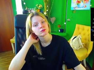 MaryHiggins nude in hot sex Live chat