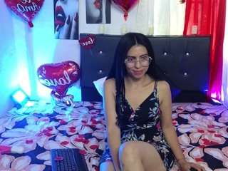 Mia-Coluchi nude in hot sex Live chat