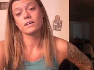 PrincessLily69 nude in hot sex Live chat