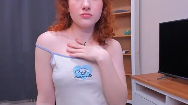 SarahAllen nude live chat in sexy room