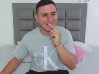 Soffy and Max nude in hot sex Live chat