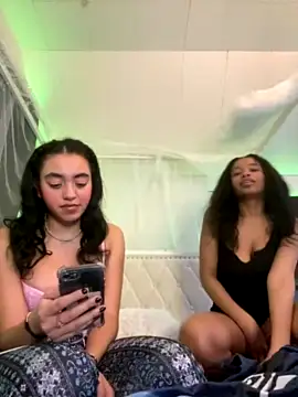 Starfairys nude live chat in sexy room